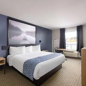 *** Hotel Super 8 By Wyndham St-jerome Canada