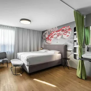Superior Hotel