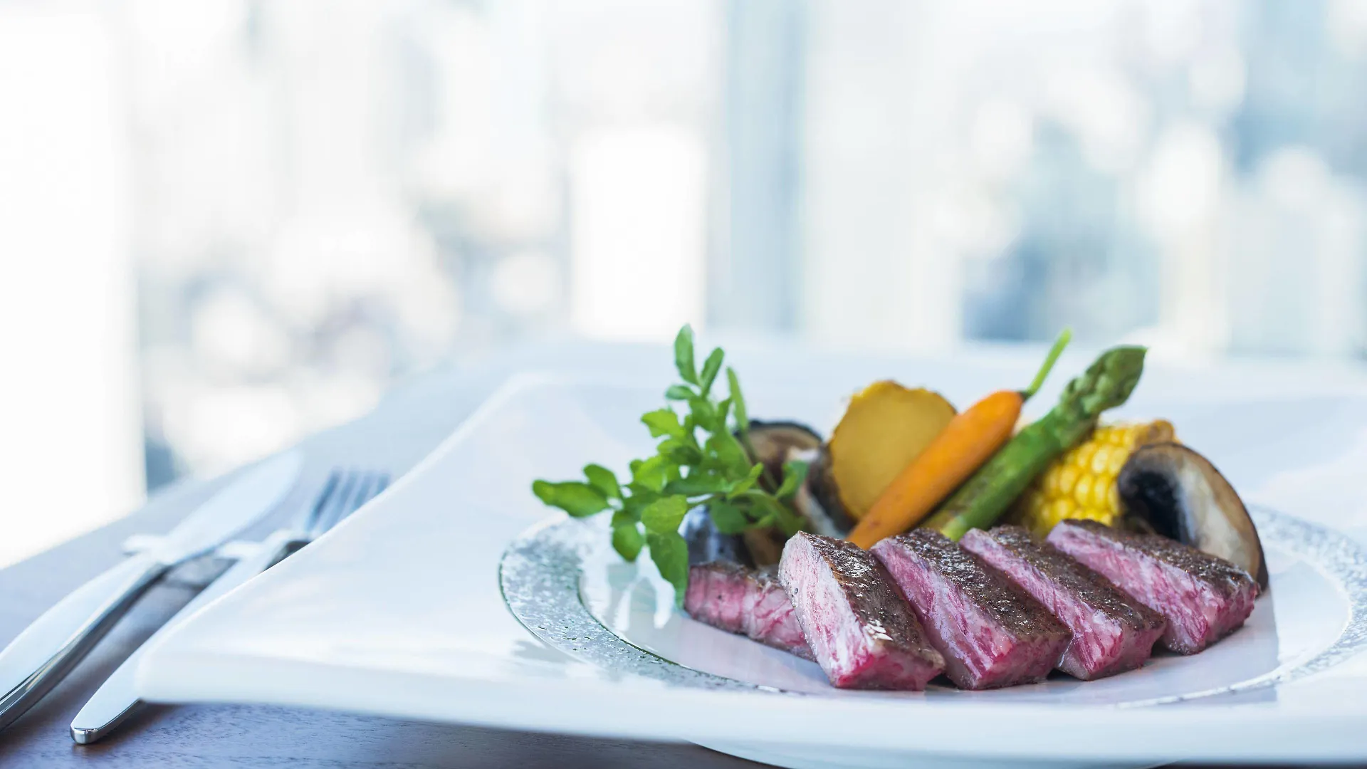 The Prince Gallery Tokyo Kioicho, A Luxury Collection Hotel 5*,