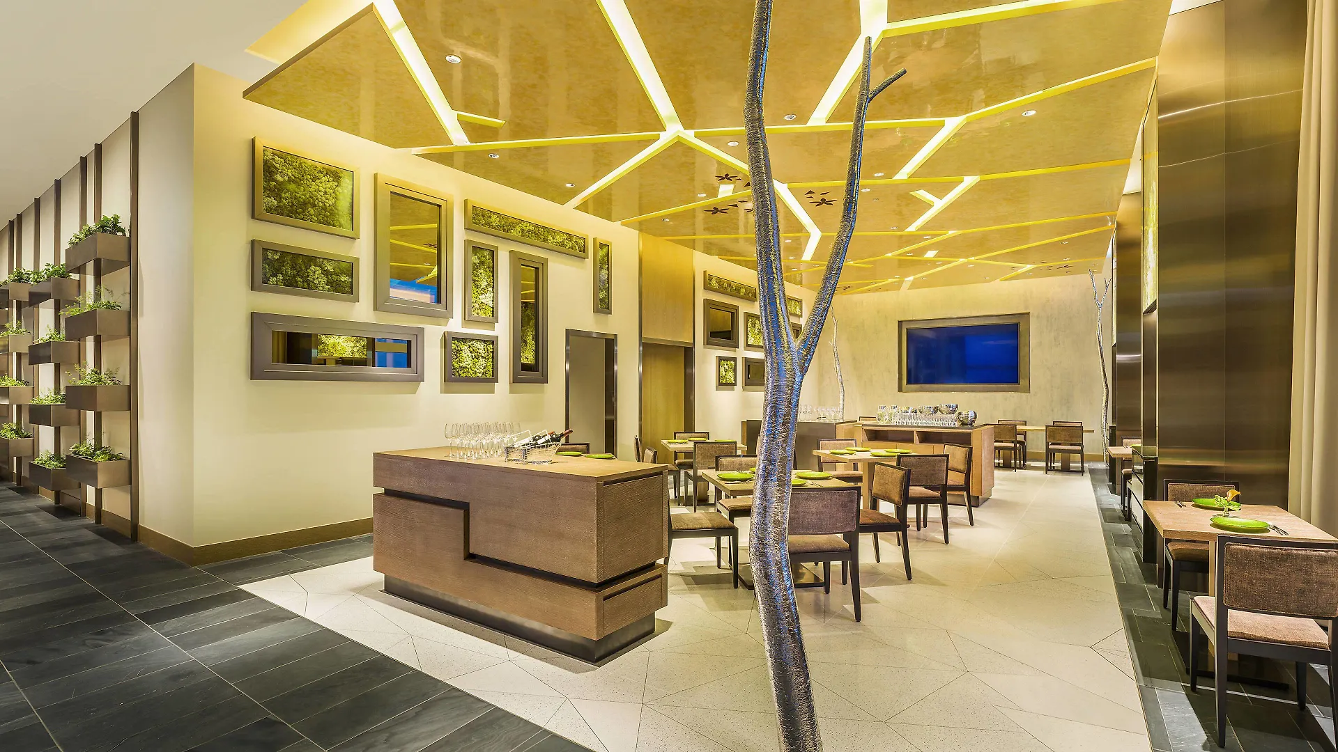 The Prince Gallery Tokyo Kioicho, A Luxury Collection Hotel